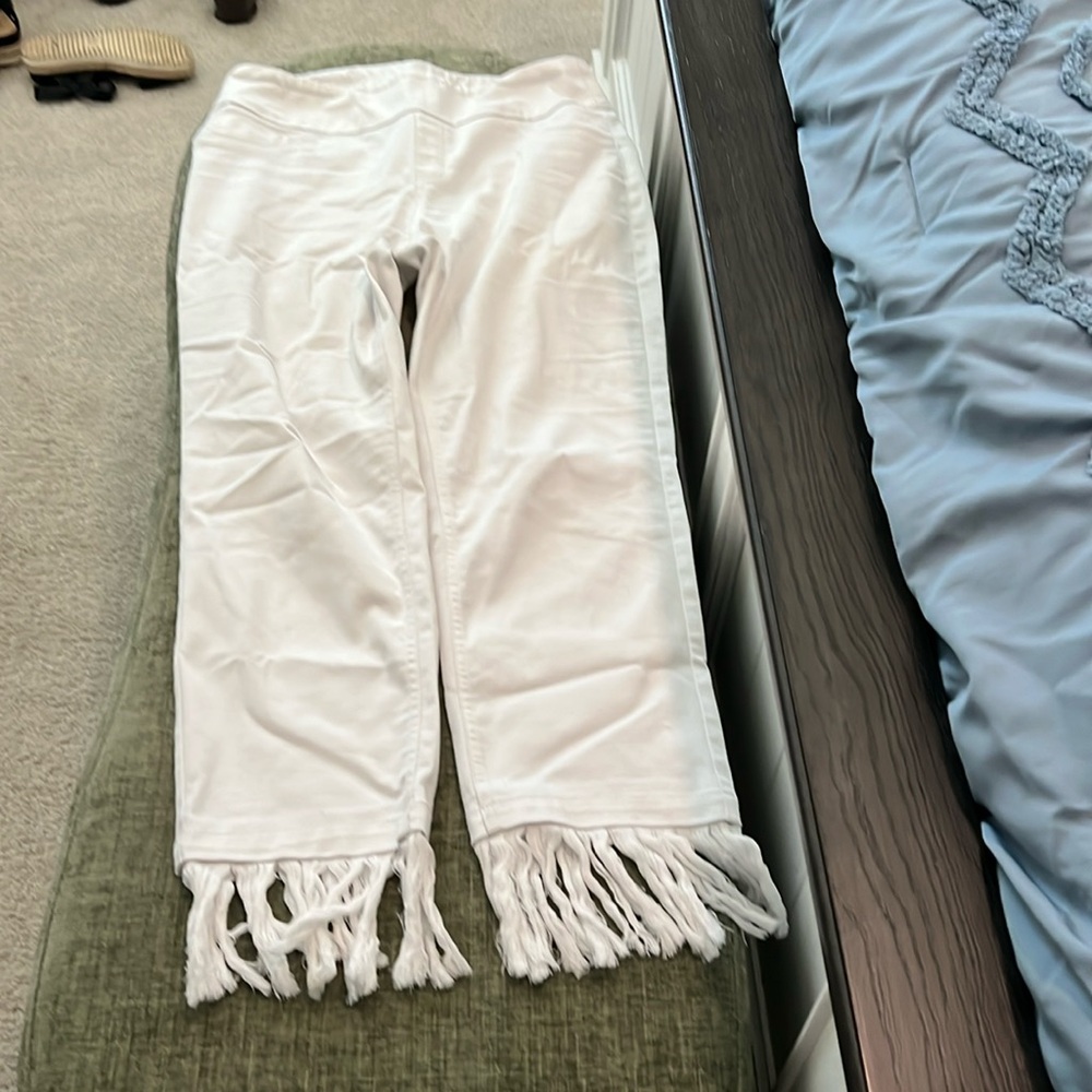 Lulu-B White Straight Leg Pants
